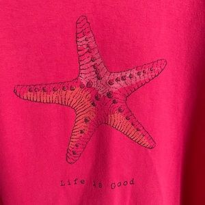 Life is Good Starfish VNeck. XXL